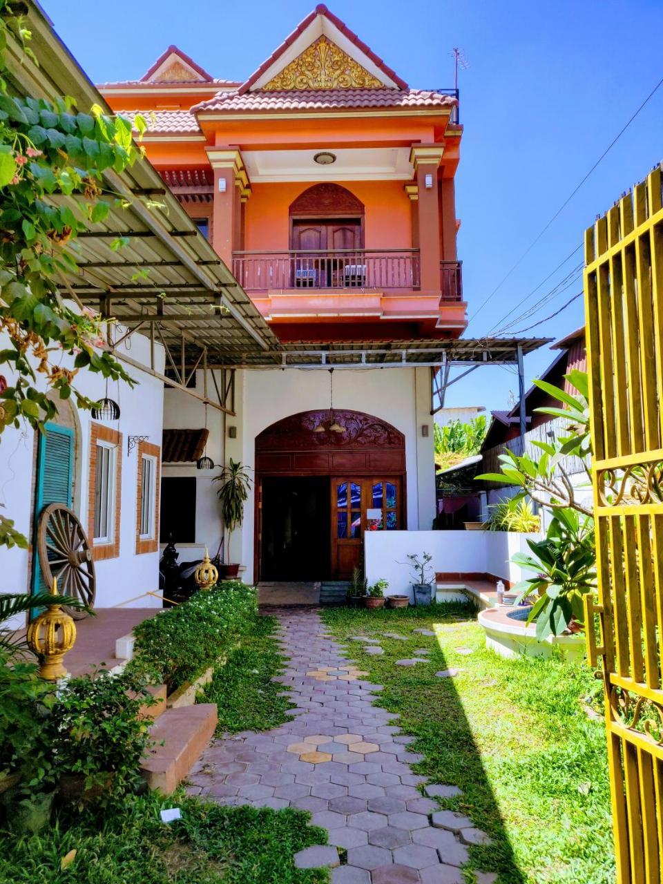 The Cashew Nut Villas Siem Reap Extérieur photo
